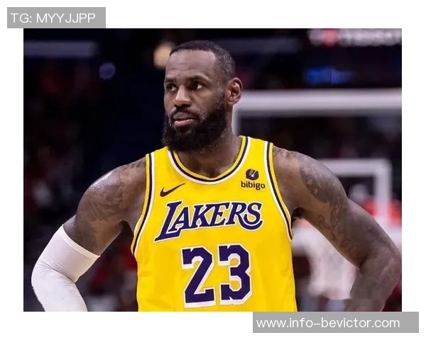 弗莱幽默回应詹姆斯派对邀请担心缺席会影响交易前景