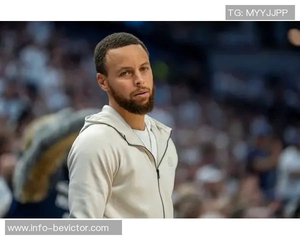 范弗里特谈防守挑战库里总决赛曾在我头上狂砍五十分 范弗里特谈防守挑战库里总决赛曾在我头上狂砍五十分