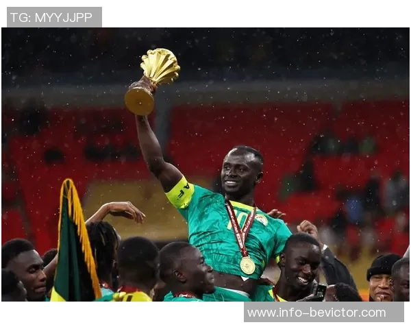 马内在单届非洲杯中运动战创造18次机会刷新2010年以来的历史纪录