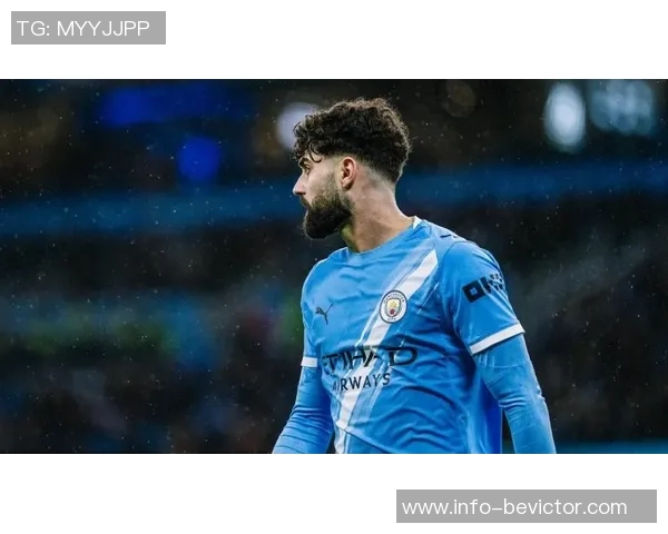 曼城欧冠客战海报发布格瓦迪奥尔独自亮相引关注